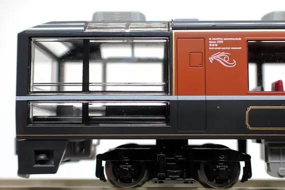 12系客車（ばんえつ物語・オコジョ展望車）が 入線です。（2025年版