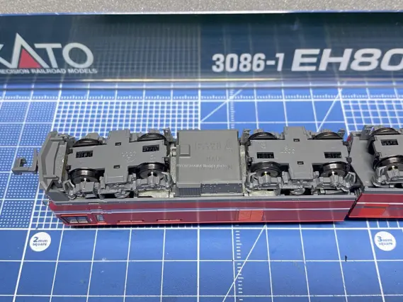 EH800（JRFマークなし）が入線しました。 KATO 3086-1 | NGaugeJP