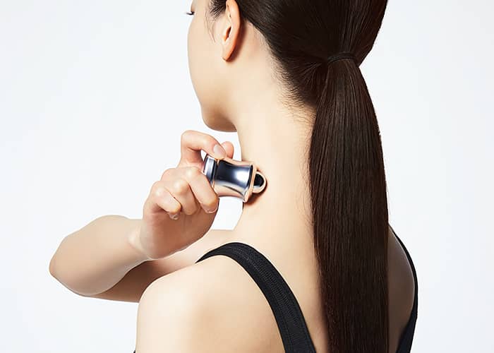 微電流で細胞を磨くというマッサージ機器、NEO HEALER（ネオヒーラー）