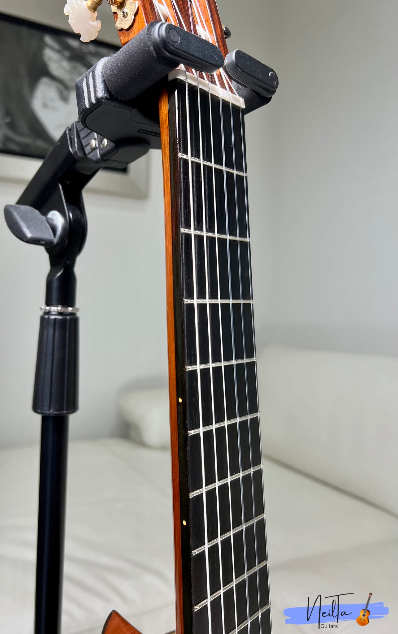 Yamaha C-300 (1970) Classical Guitar – Neil Ta Music