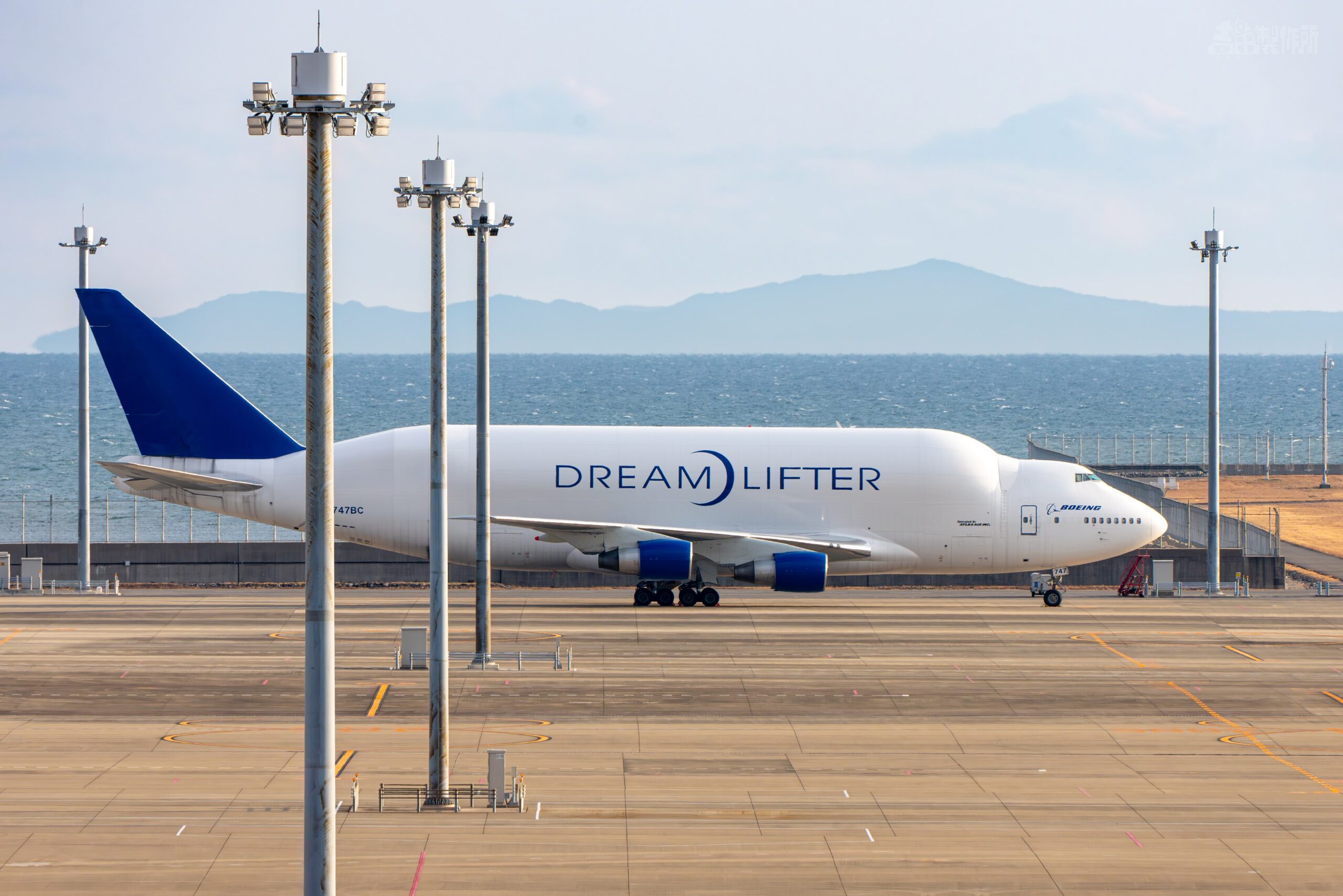 イカレた飛行機】激レアな「ドリームリフター」の撮影方法！絶対に撮り