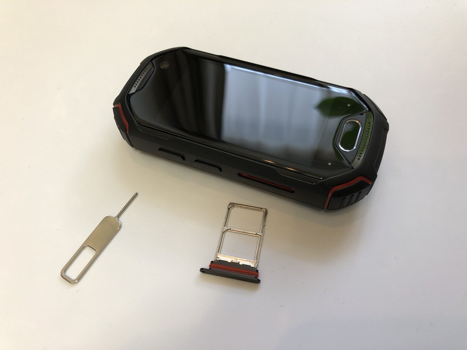 極小スマホ「Unihertz Atom」の実機レビューと使用感 | ネトセツ
