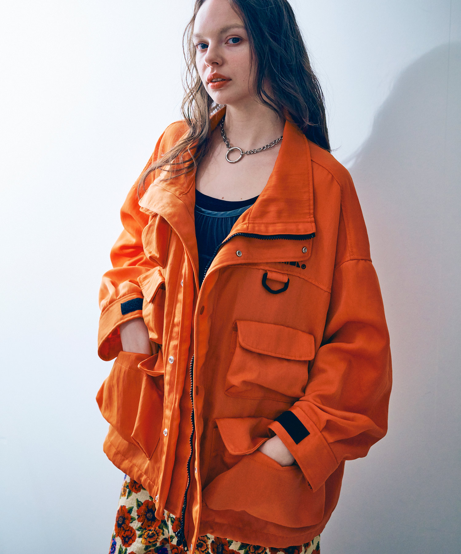 J2136 メニポケアウトドアジャケット(M オレンジ): アウター - RNA