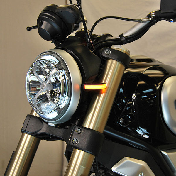 DucatiScrambler1100FrontSignal
