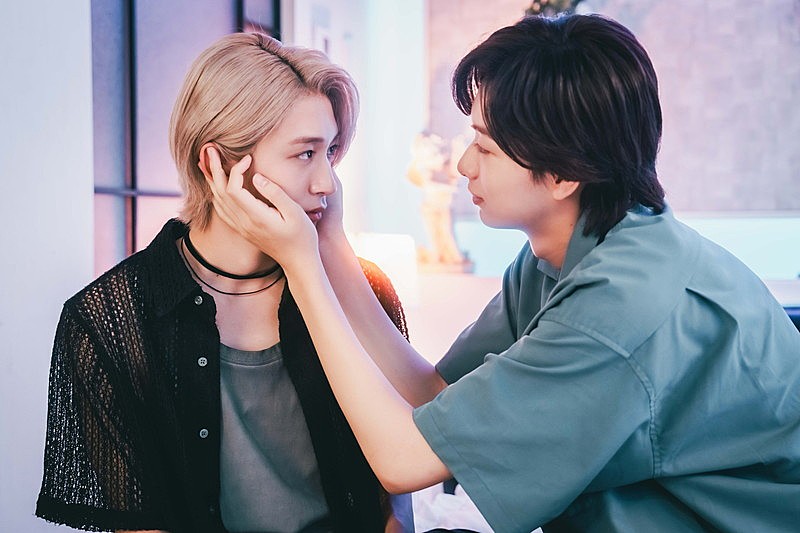 NAOYA（MAZZEL）×冨田侑暉（龍宮城）W主演『セラピーゲーム』が舞台化