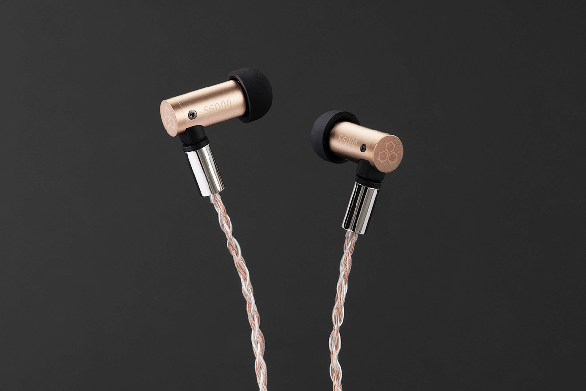 final、クロム銅筐体を採用したSシリーズ最上位モデル「S6000