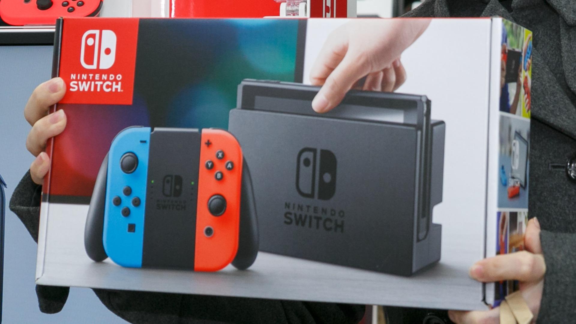 ニンテンドースイッチ後継機種 発売時期2025年末の可能性も 元ファミ通