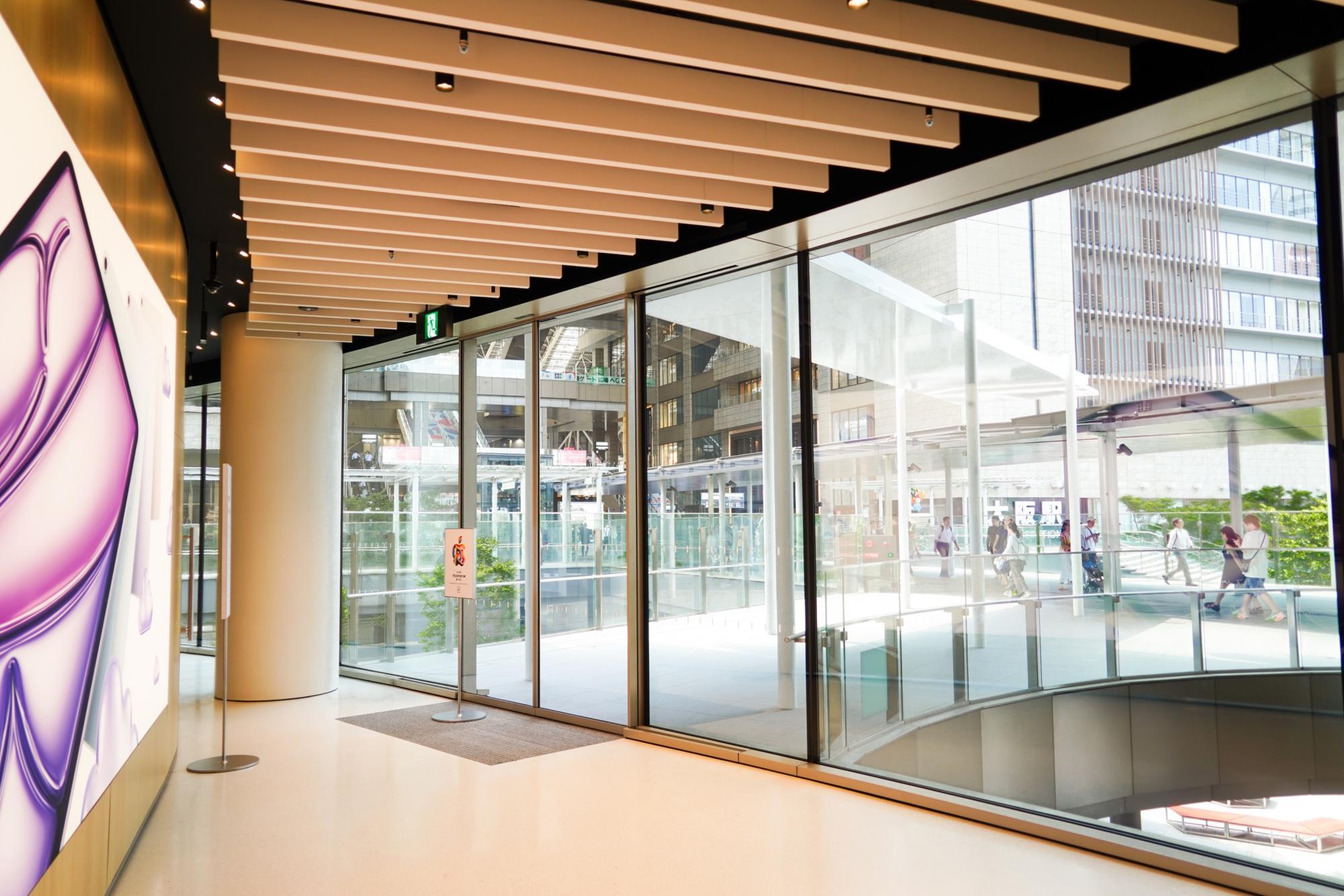 Apple 梅田」オープン記念の数量限定ノベルティをひと足先にチェック