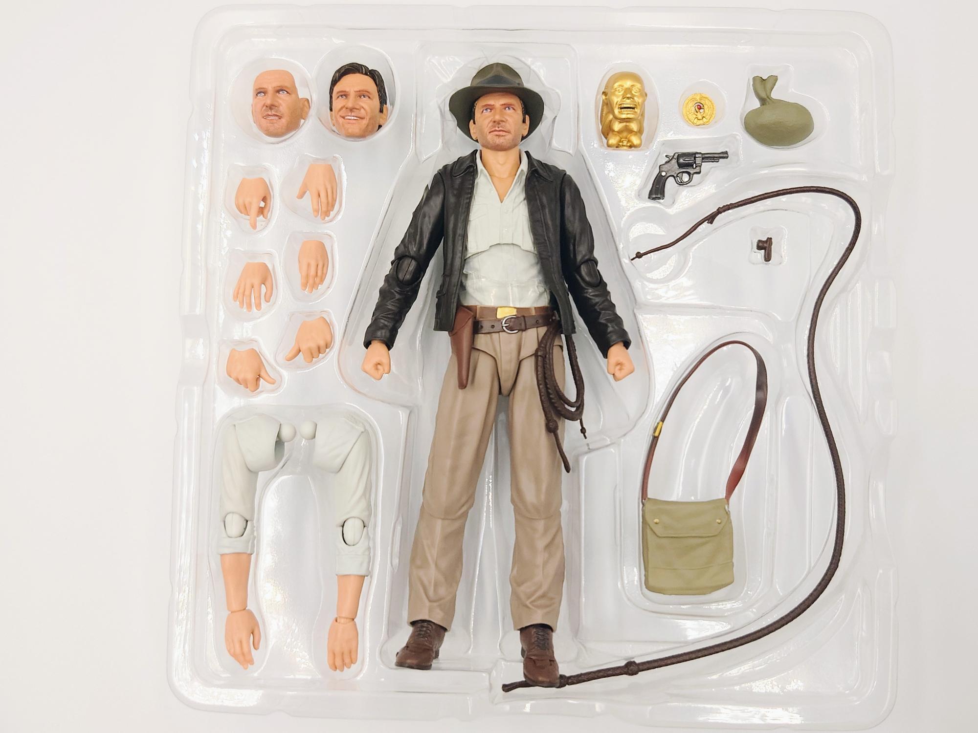 ハリソン・フォードの最新可動フィギュア【フィギュアーツ インディ