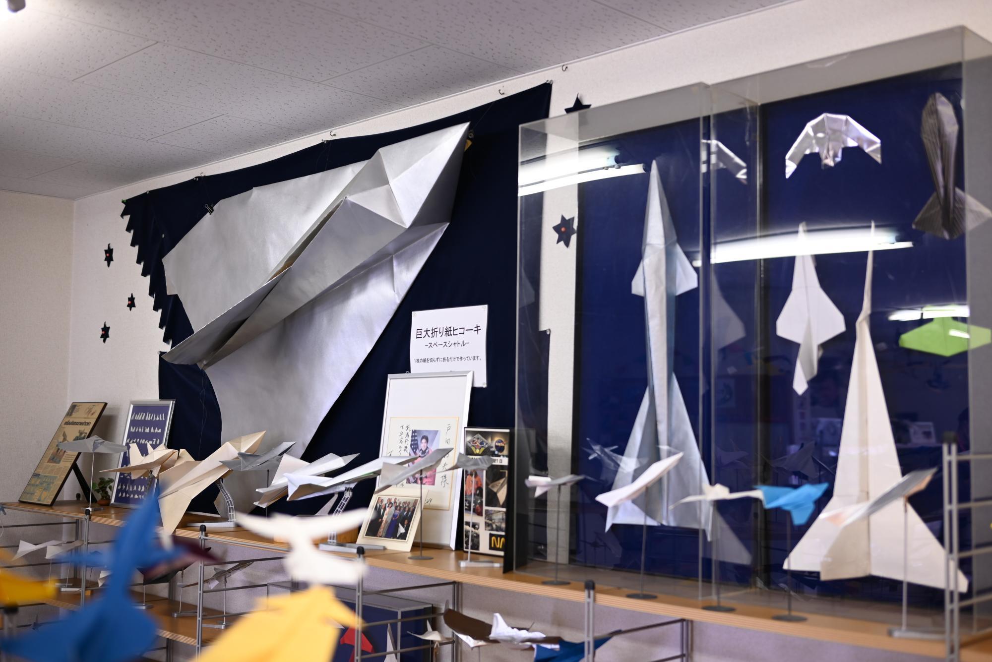 福山市】世界でもここだけ！オリジナルの400種以上がズラリと並ぶ、紙