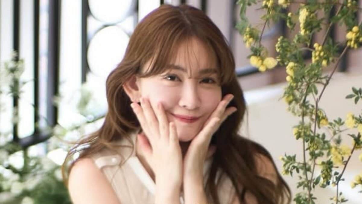 元AKB48・神7 小嶋陽菜さん (37) 誕生日を報告「レベルアップ」に「女