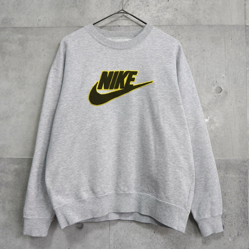 ナイキ ロゴ ワッペン スウェット グレー | ブランド古着を扱う