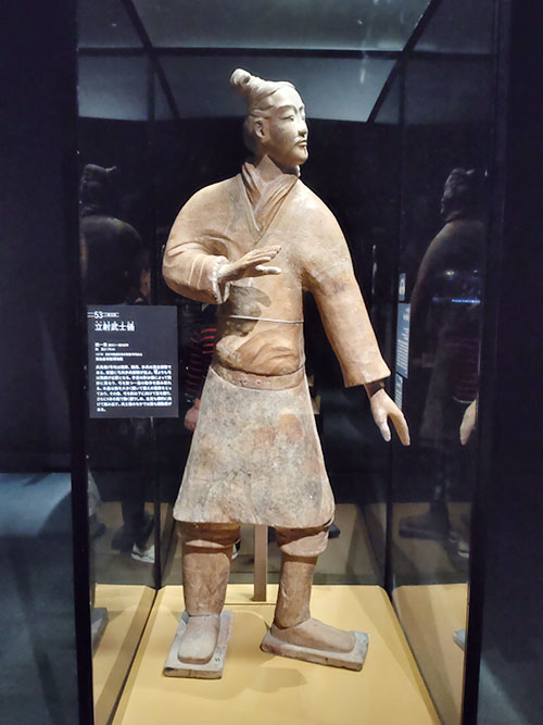 ニッポン放送アナウンサー・箱崎みどり「上野の森美術館で『兵馬俑と