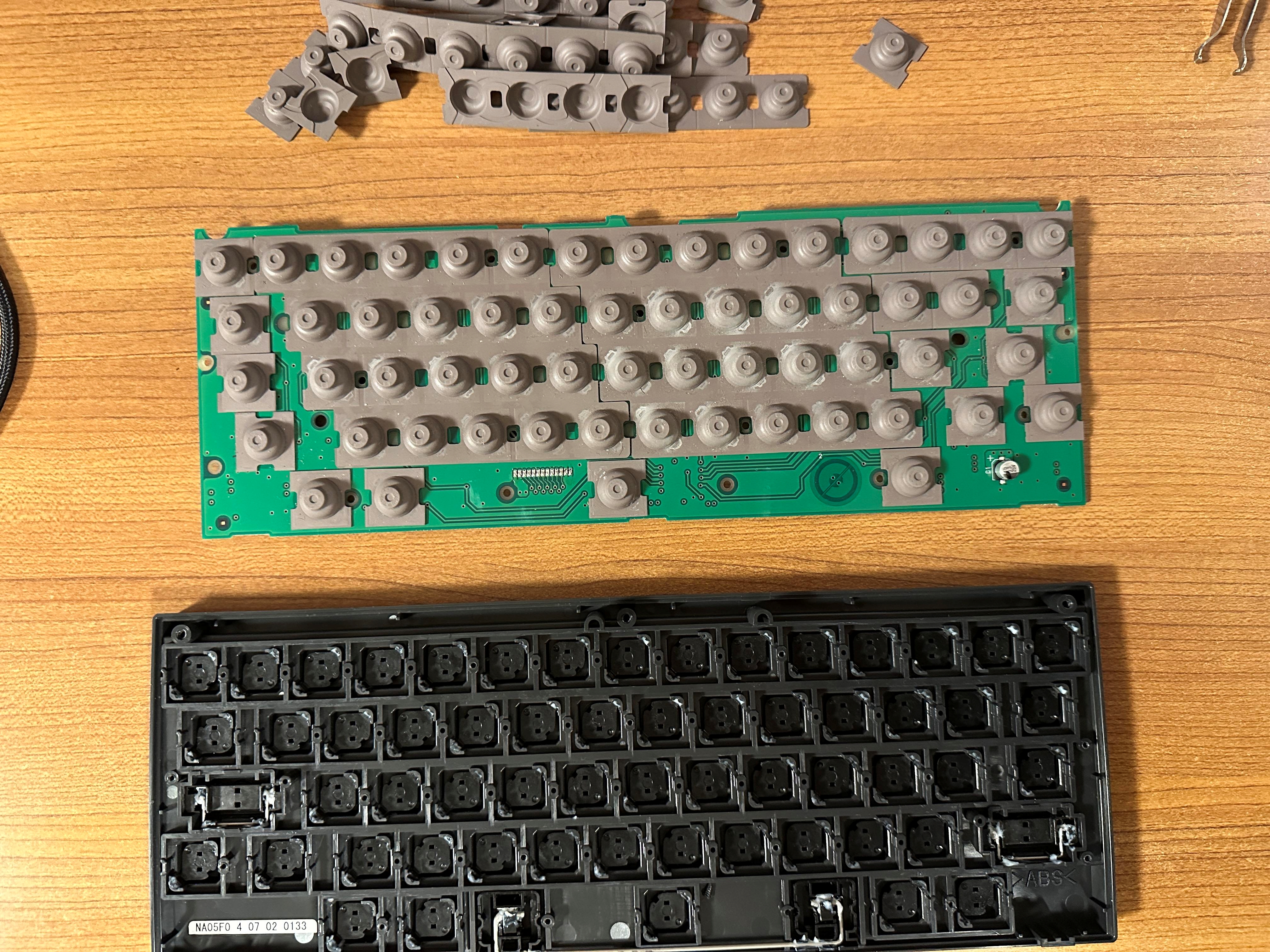 HHKBキーボード高級化計画(4) ラバーカップ交換でHHKBの劣化に挑む