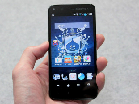 ファン垂涎のドラクエスマホ「SH-01F DRAGON QUEST」で遊んでみた