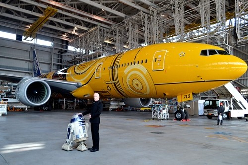 スター・ウォーズ「C-3PO ANA JET」披露! アンソニーが語る魅力--写真