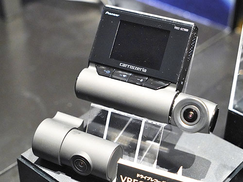 パイオニアが新ドラレコ、ソニー製CMOSで真っ暗闇でも明るく | マイ