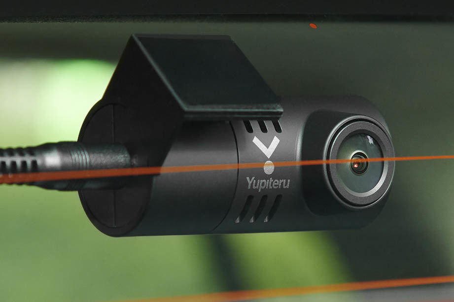 あおり車輌の接近を警告、ユピテルが360度ドライブレコーダー「Q-31R