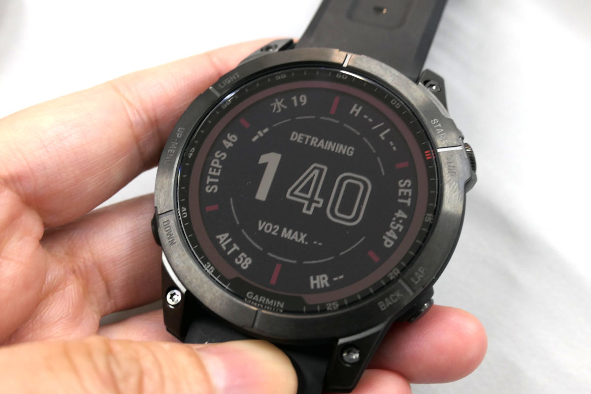 ガーミンから旗艦GPSウォッチ「fenix 7」、ソーラー充電の持ちが2倍に