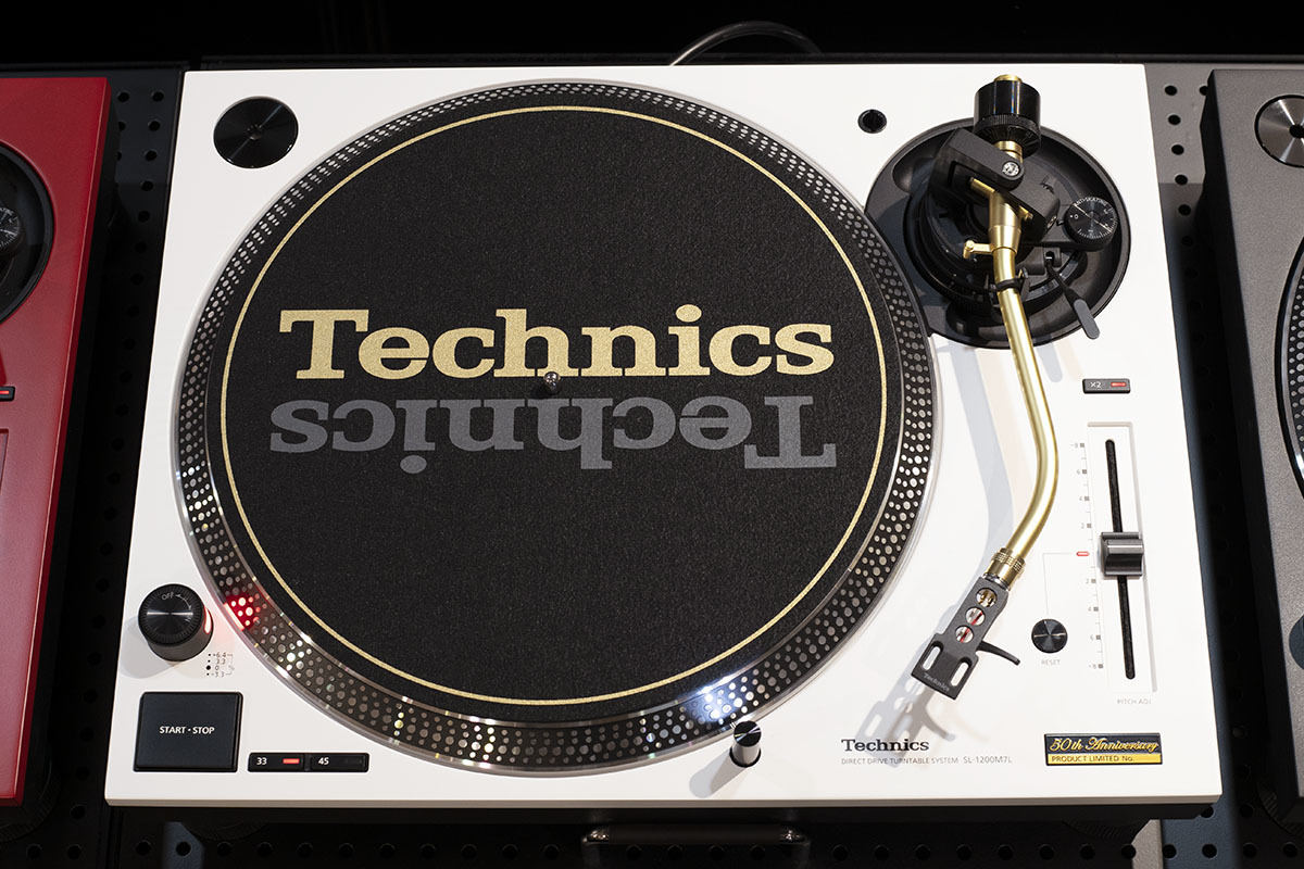 テクニクス、限定7色カラバリのDJターンテーブル「SL-1200M7L」 | マイ
