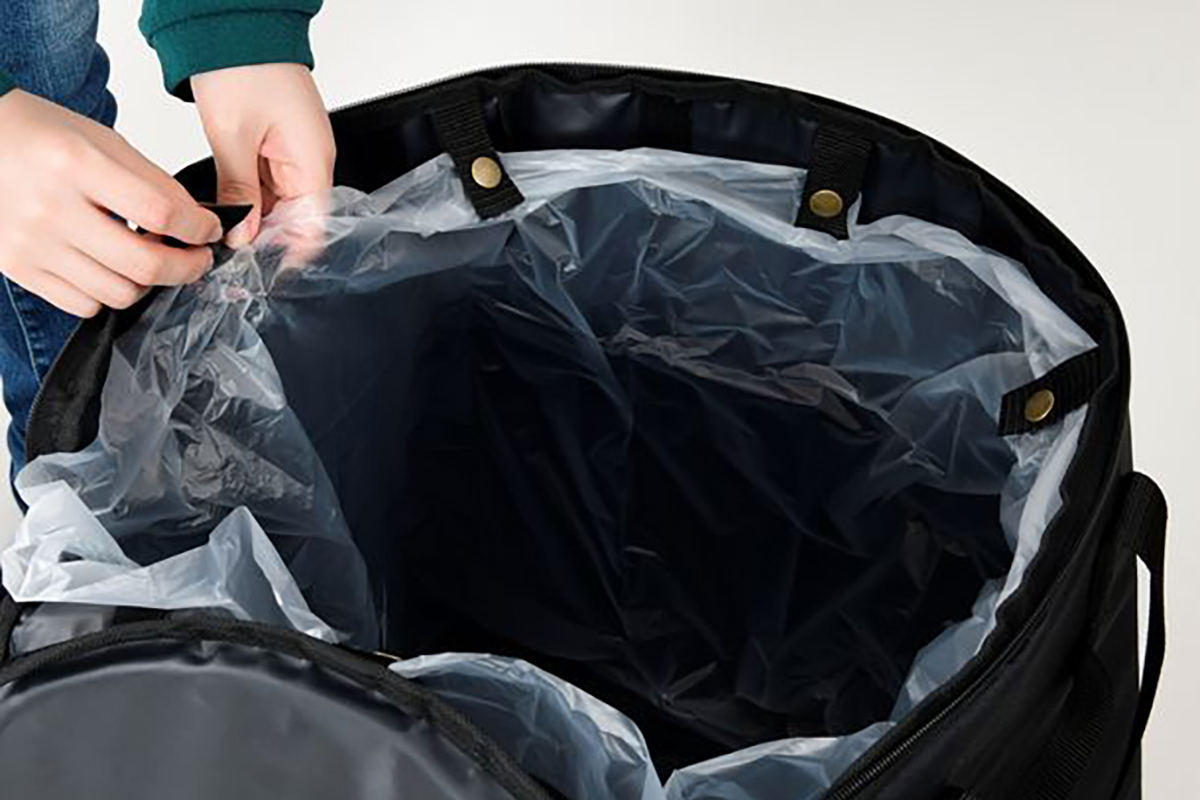 冬キャンプに! 灯油ストーブを楽に出し入れできる専用バッグが登場