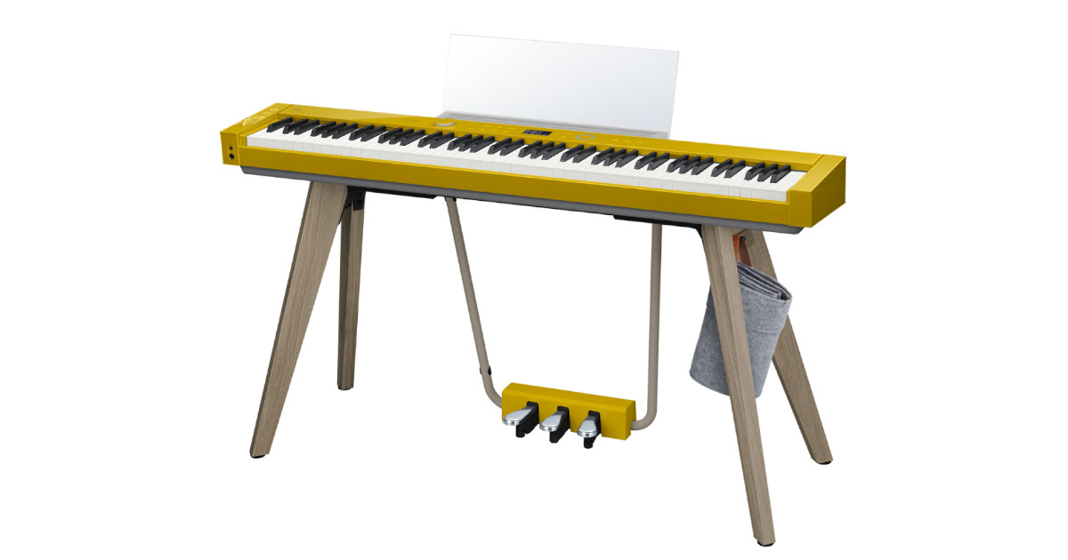 カシオ、鳥取砂丘コナン空港に電子ピアノ「Privia」を寄贈 - 「100万人