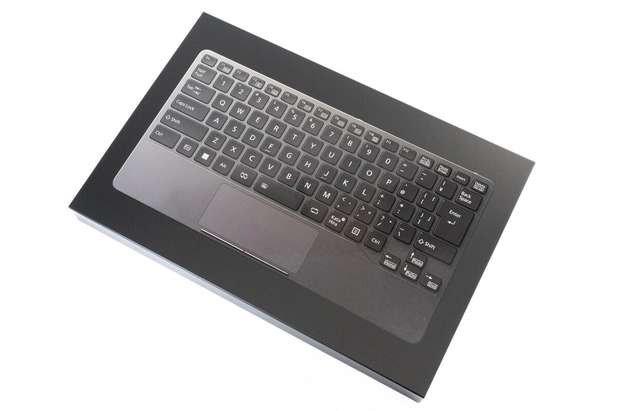 日本語配列に回帰、FMV製キーボード「FMV Mobile Keyboard」【2024年