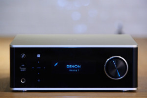 音質とデザインを兼ね備えたHi-Fiネットワークレシーバー ─DENON「DRA