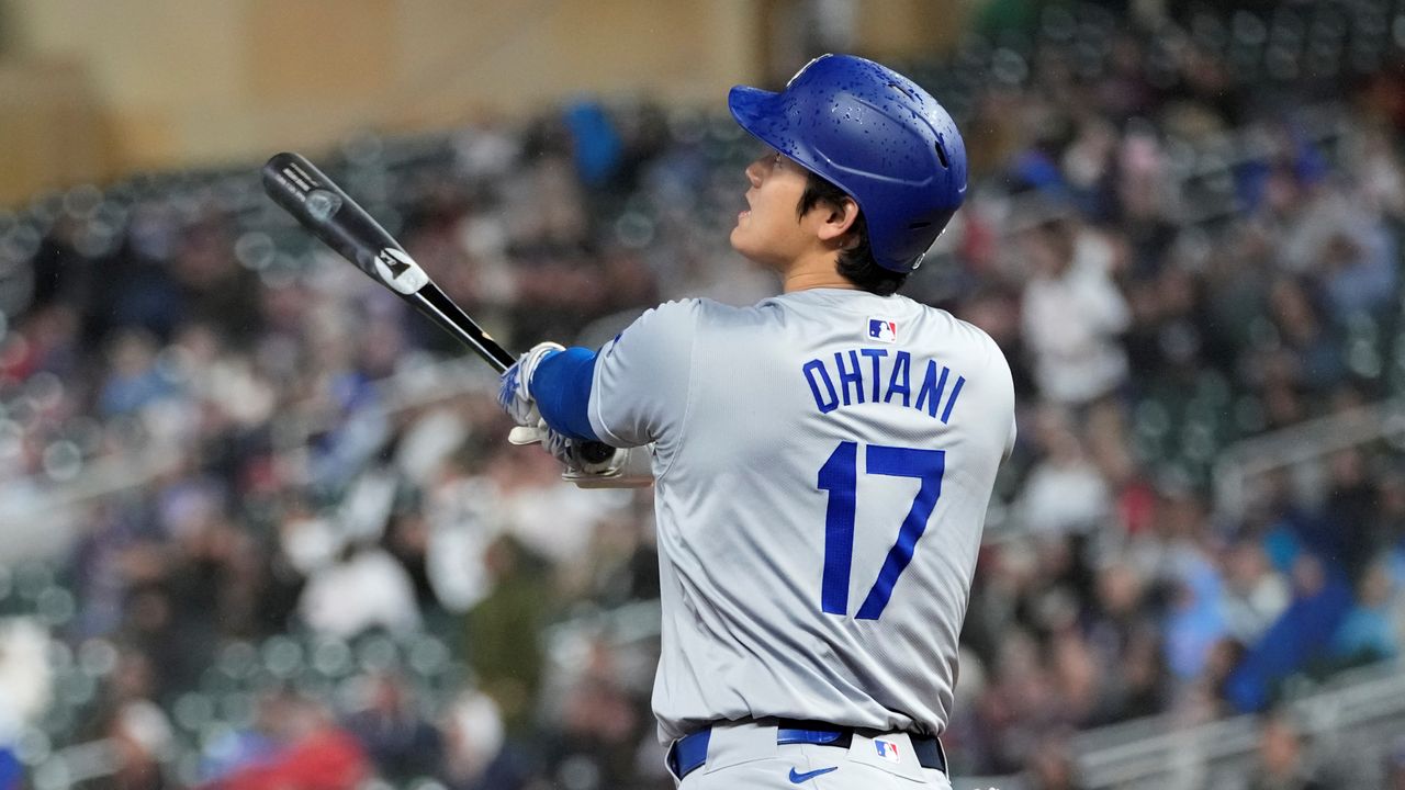 大谷翔平 第3号のHRボールは花壇で1バウンドしラッキーキャッチ 今季初