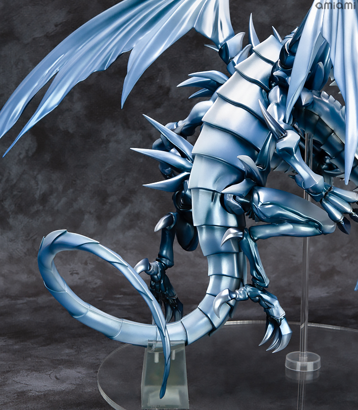 遊☆戯☆王デュエルモンスターズ』 青眼の究極竜 完成品フィギュア