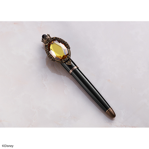 ツイステ』に登場するマジカルペンのレプリカ万年筆が抽選受付開始。各