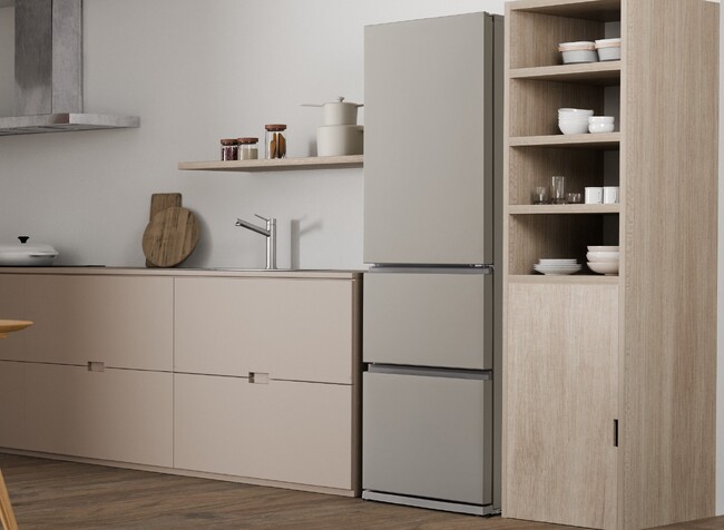 301～400 Lクラスで業界トップクラスの奥行60 cmを実現した冷凍冷蔵庫