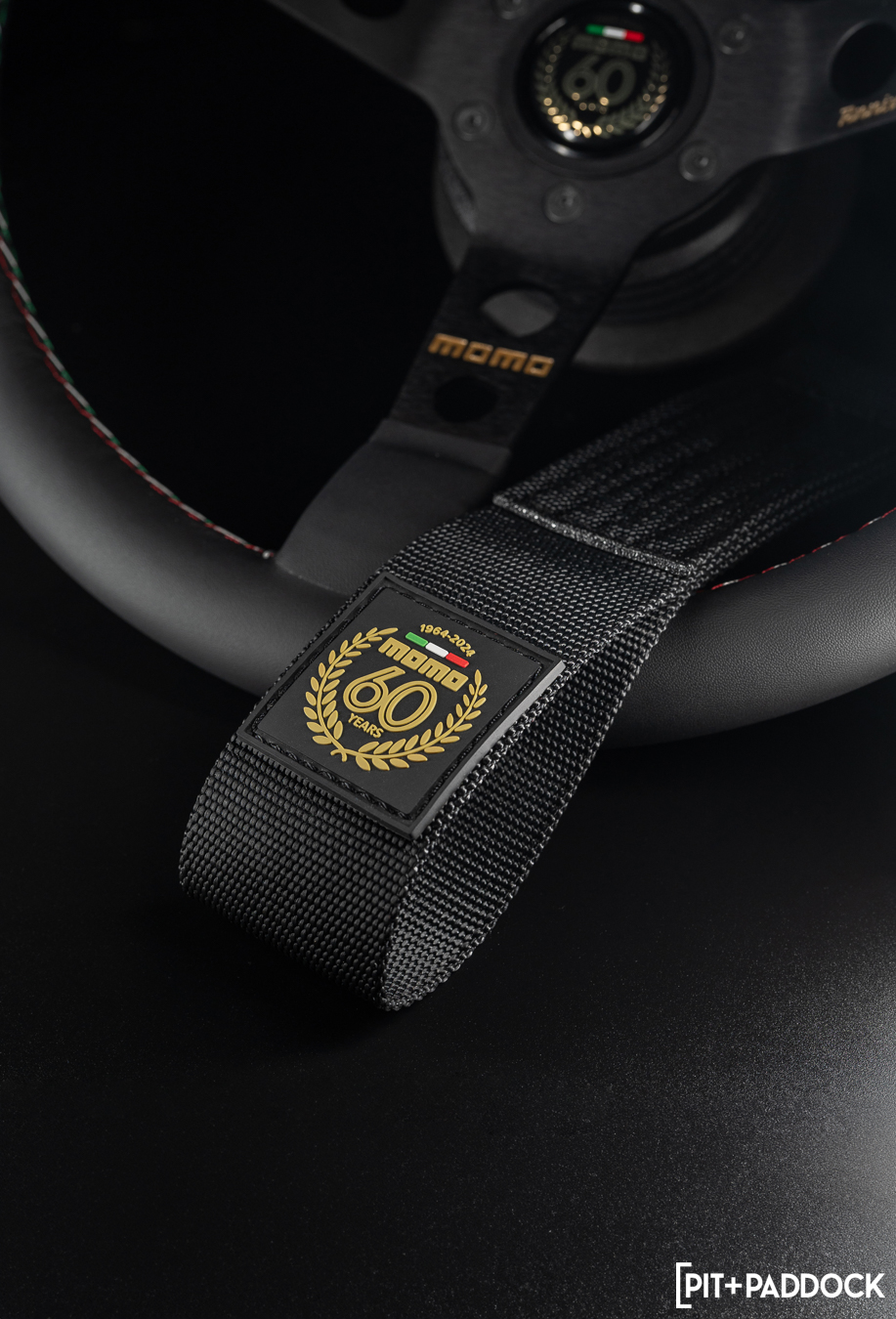 新品・未使用・MOMO スタイル 60周年記念 Not Authentic 新品・未使用