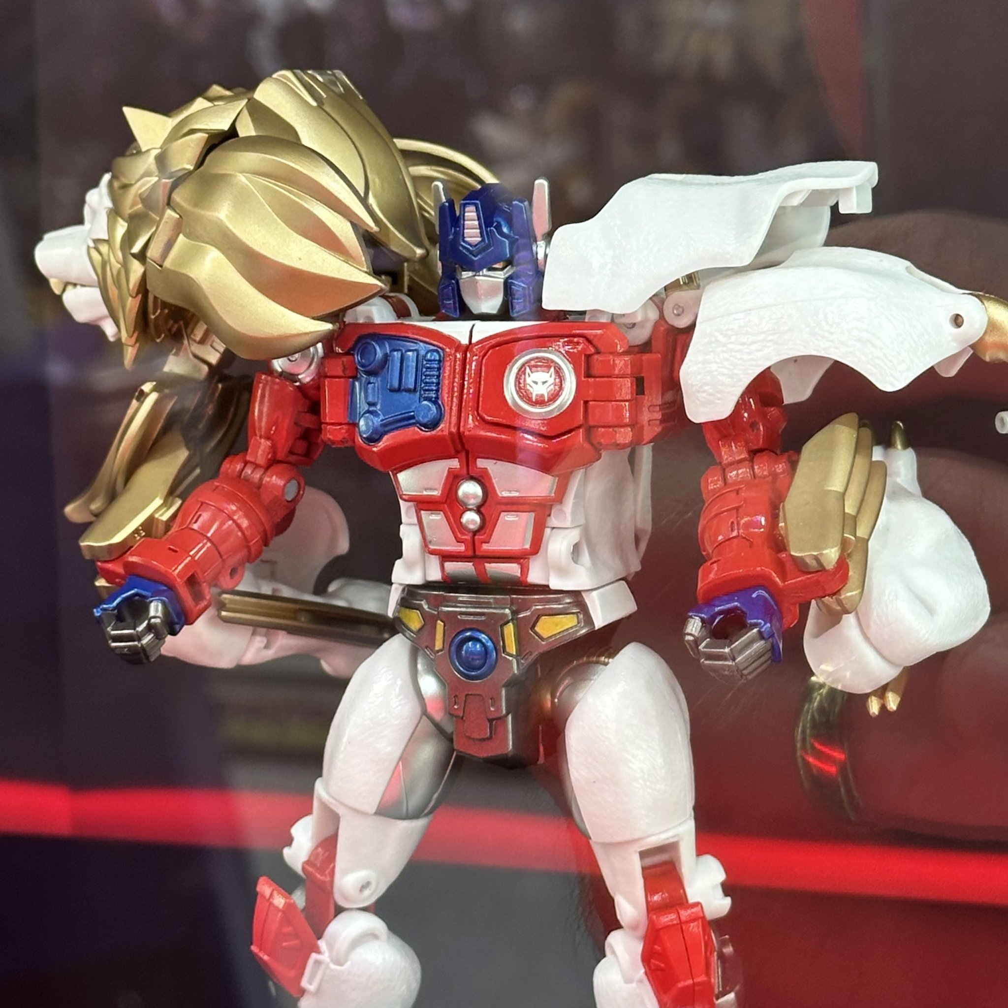 Takara Tomy Transformers 40th SelectionTF-40A Lio Convoy Painted