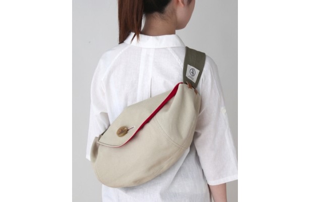 画像1 / 4＞『借りぐらしのアリエッティ』主人公のショルダーバッグが