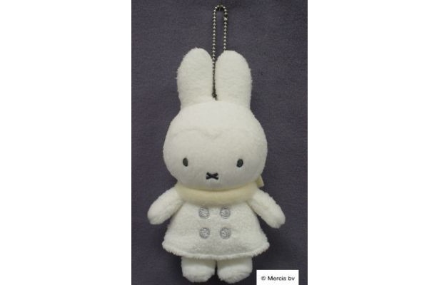 ミッフィー ミッフィー ぬいぐるみ 雪の日のうさこちゃん ホワイトM