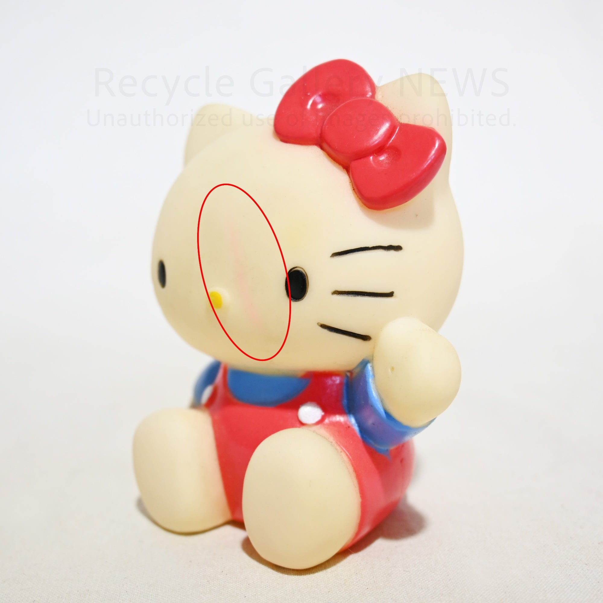 Hello Kitty Soft Vinyl Mascot 1993 Vintage Rare / ハローキティ