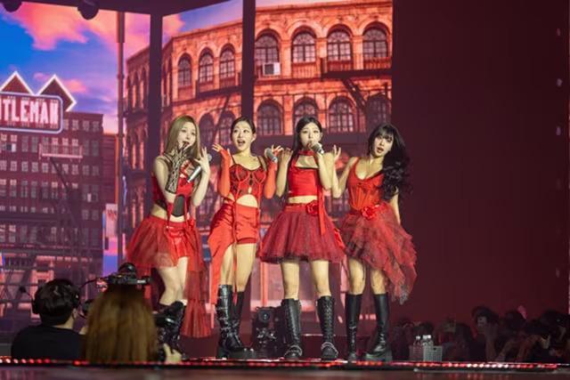 Kiss of Life successfully opens its first world tour, 'KISS ROAD