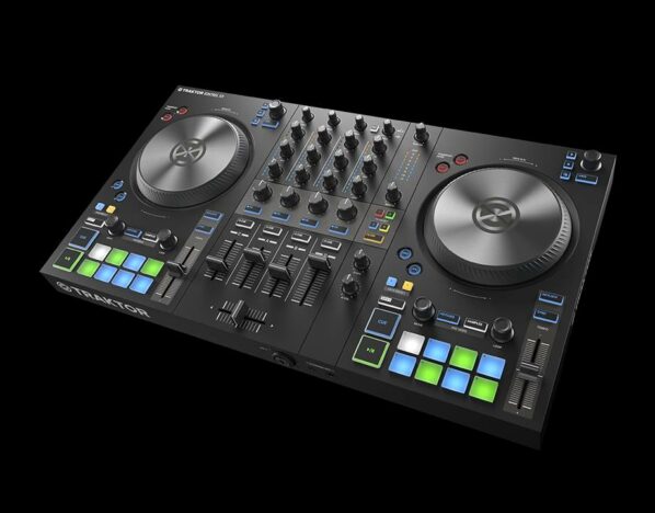 TRAKTOR KONTROL S3 | 製品 | Native Instruments（正規輸入代理店）