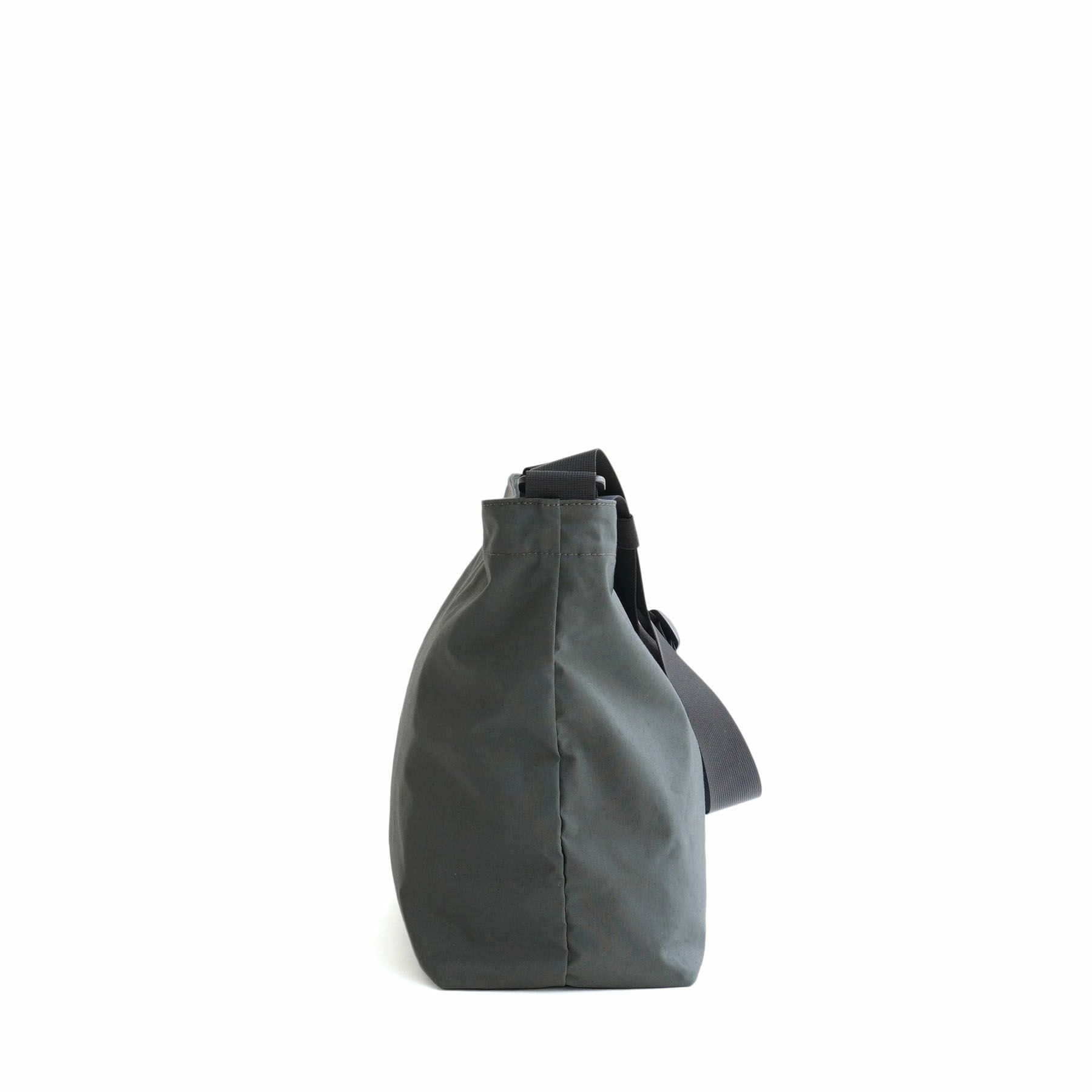 SIMPLICITY FLEX A4 SHOULDER フレックスA4ショルダー | evergreen