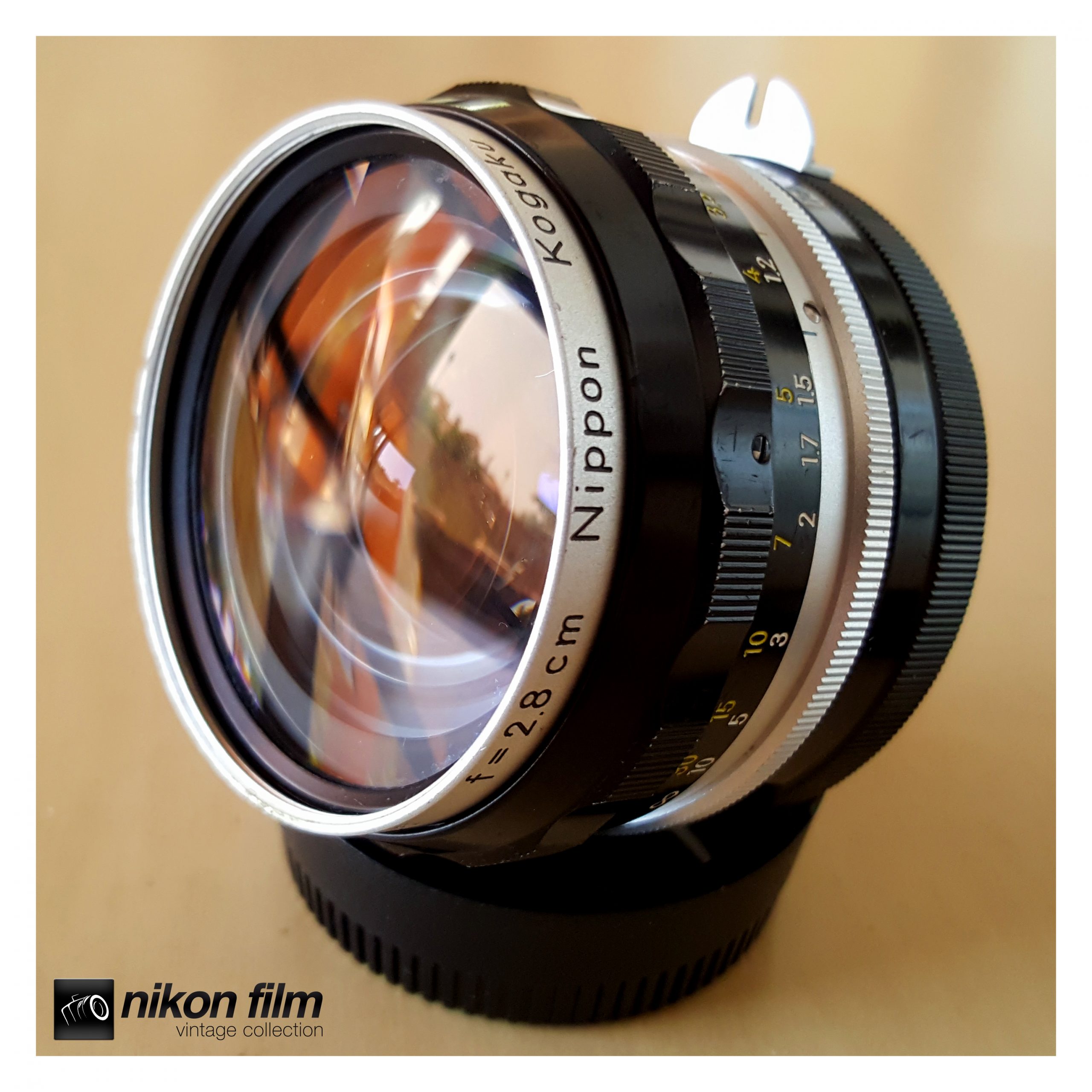 Nikon Nikkor-H Auto 28mm F/3.5 -