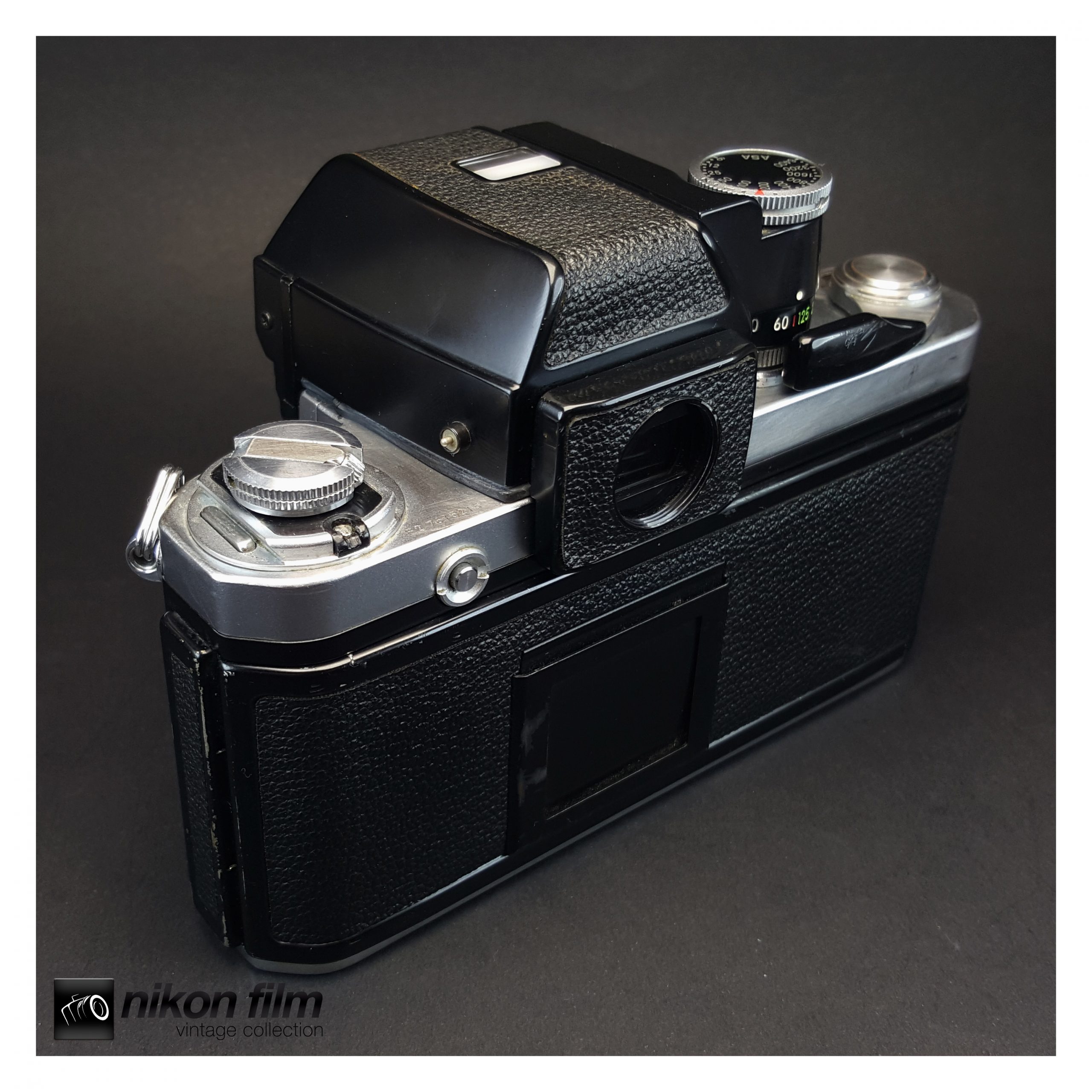 Nikon F2A (DP-11 Prism) - Chrome - Boxed -