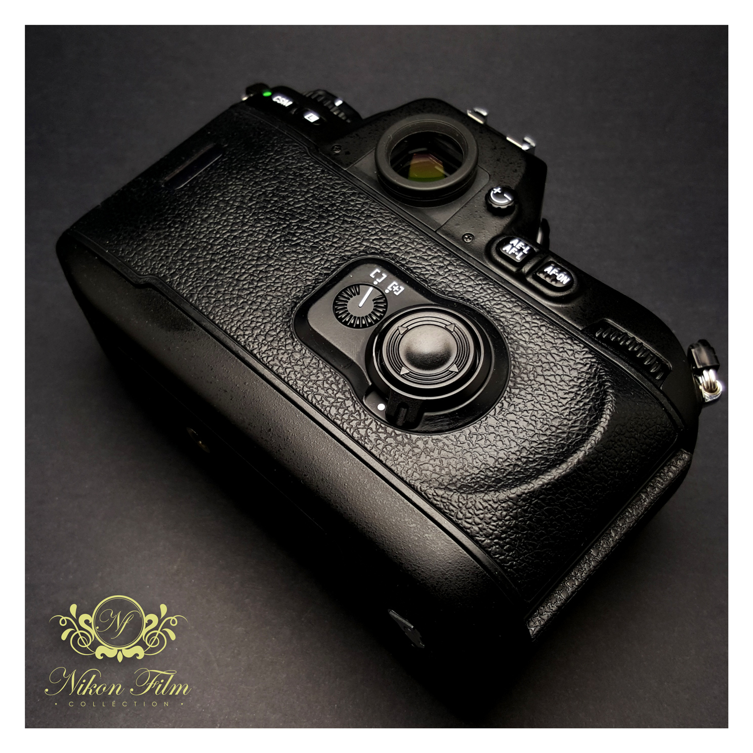 Nikon F100 - Boxed -