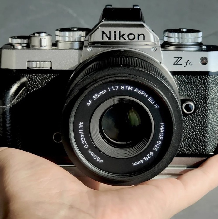 More pictures of the upcoming Viltrox AF 35mm f/1.7 lens for Nikon