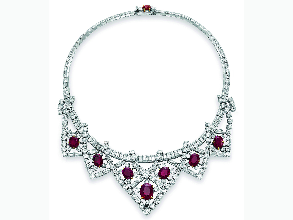 ジュエリーに恋した、エリザベス・テイラー | Nileport