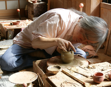 瀬戸焼きの伝統を継承する 「陶芸家 加藤作助」／愛知県瀬戸市 - NIHONMONO