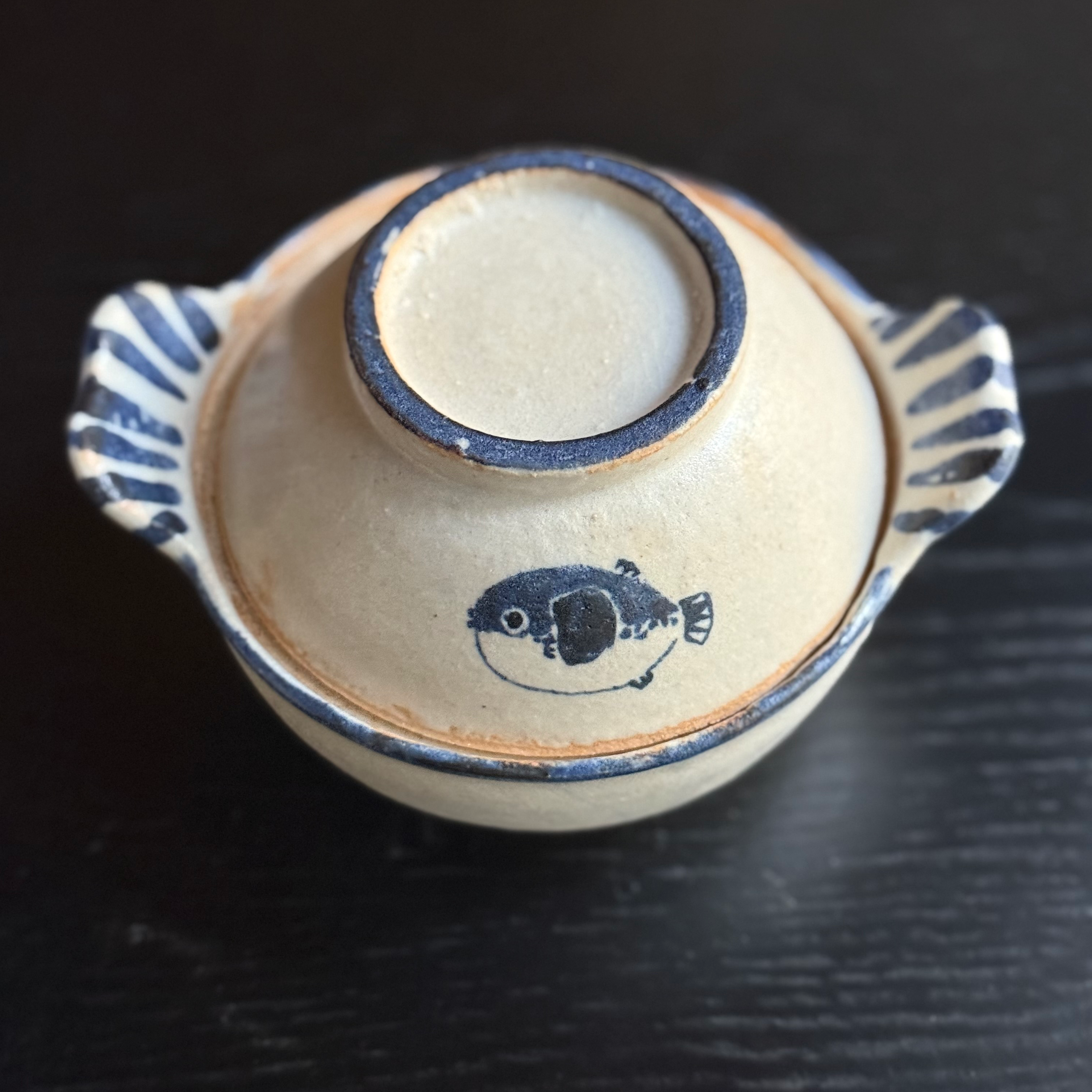 陶磁器 ふぐ柄土鍋 しましま 鷲見 茜｜NA-utsuwa-(日本橋アートうつわ)