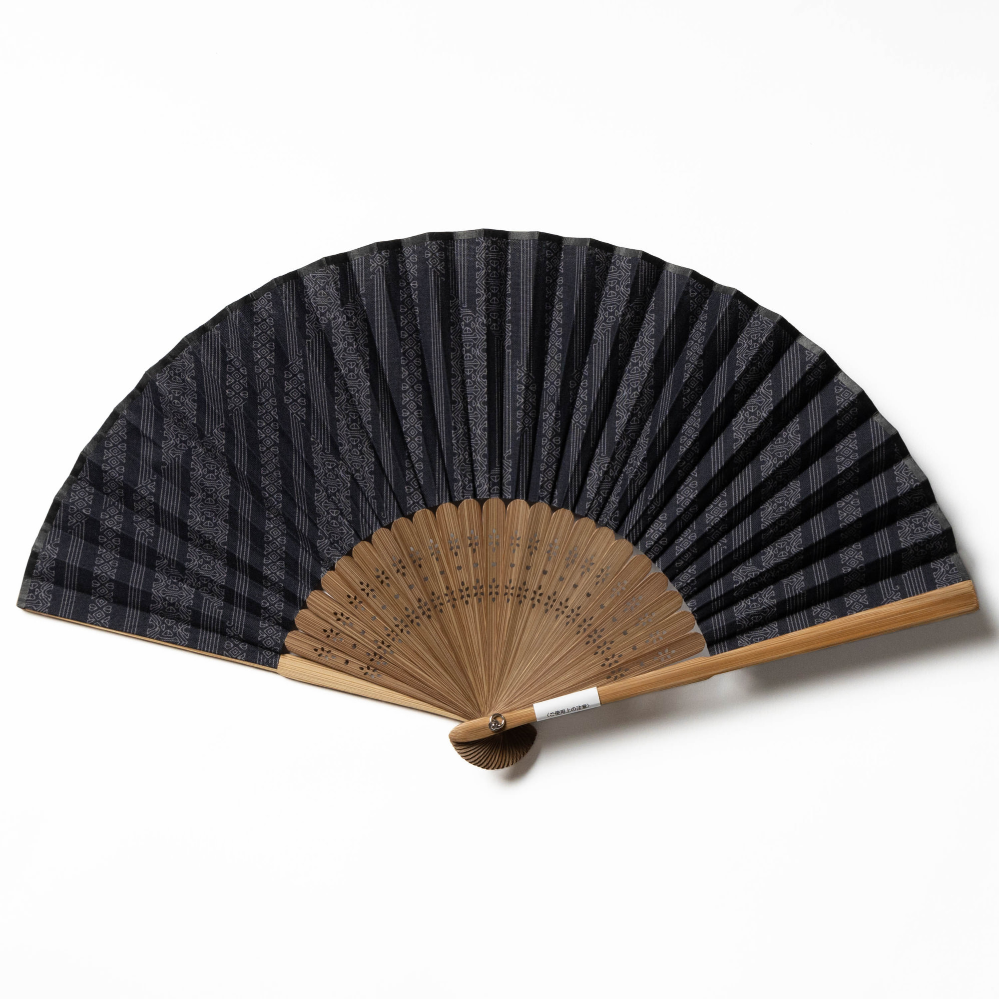 献上綿扇子 黒｜西村織物 オンラインショップ｜博多帯・博多織 通販