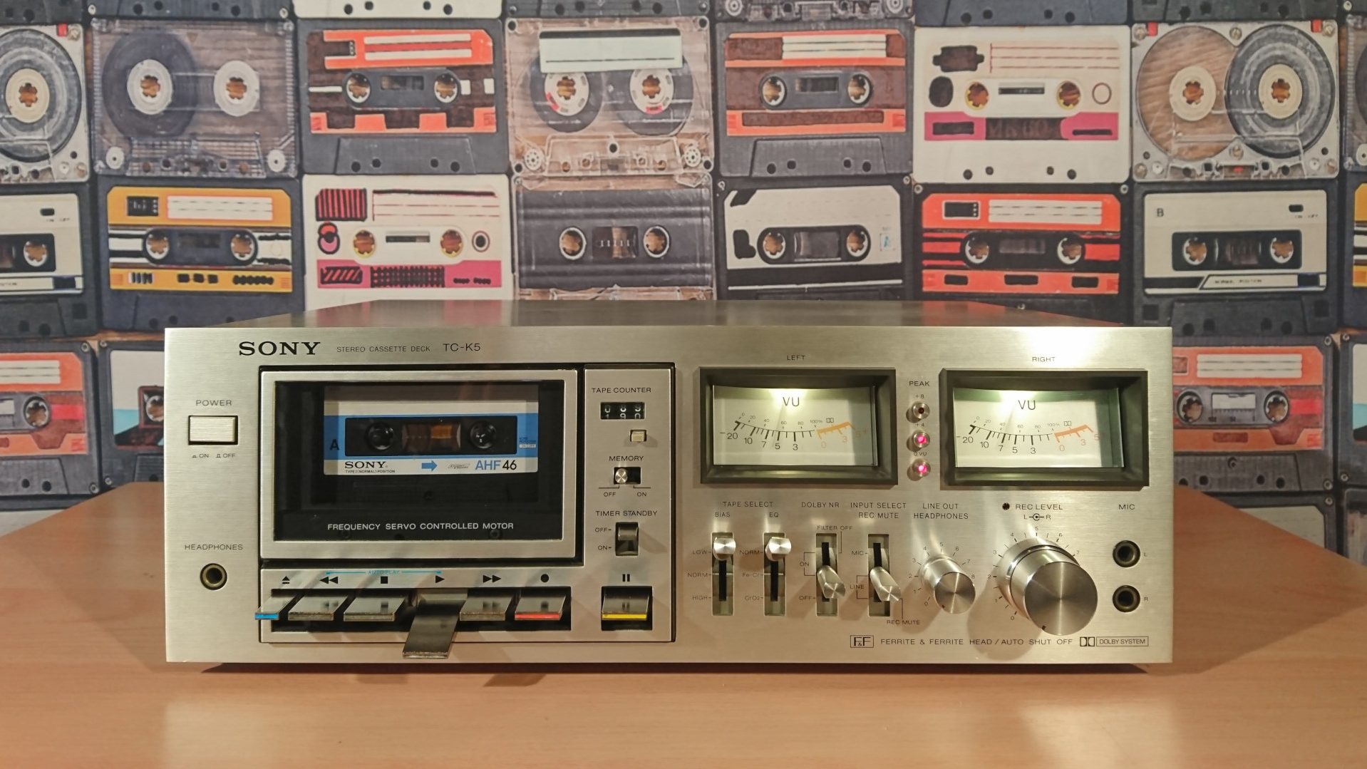 SONY TC-K5 外観・内部を実機の画像で紹介 | スーパーカセッターズ