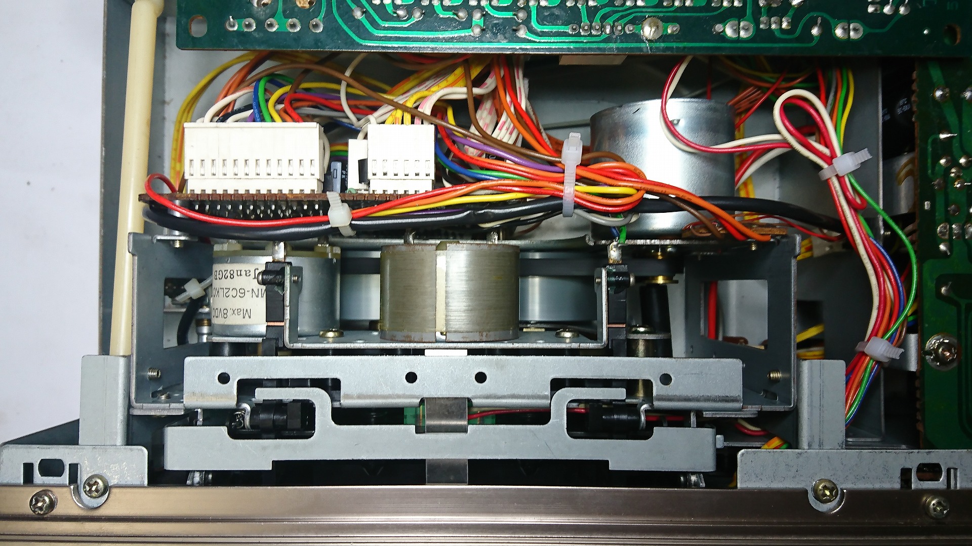 TEAC V-R1◇反転時間0.4秒。電光石火オートリバース。 | スーパー